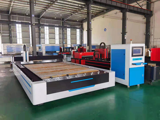 Aluminium-Metallform IPG Raycus CNC-Faser-Laser-Schneidemaschine-10mm