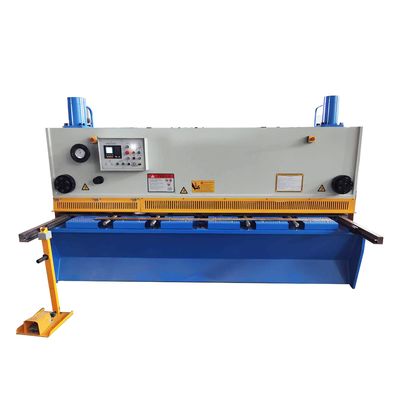 Hydraulische scherende Stärke CNC 7.5KW Maschinen-8mm für Finger-Schutz
